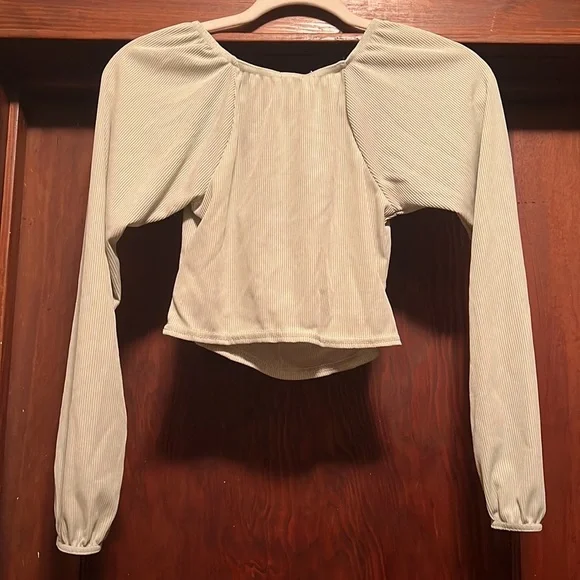 Nasty Gal Collection Long Sleeve Mint Crop Top - Picture 4 of 5